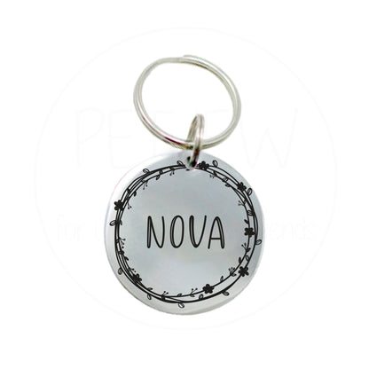 Kenarları Çiçek Figürlü Evcil Hayvan İsimlik | Kedi ve Köpek Künyesi-petjew-kisiye-ozel-hatira-takilari